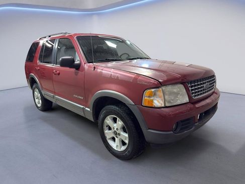Used 2002 Ford Explorer XLT image 1