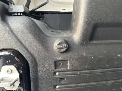 Used 2023 Jeep Wrangler Sport S image 35