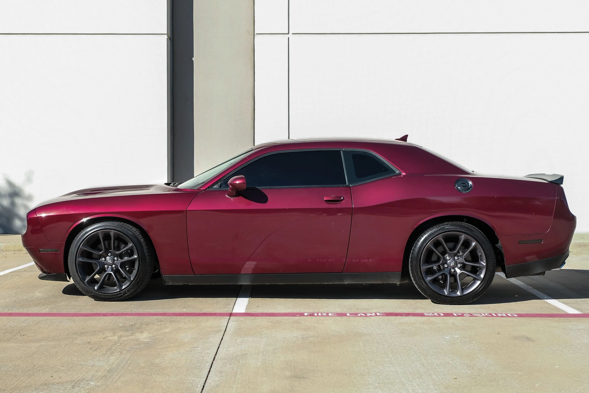 Used 2020 Dodge Challenger R/T Scat Pack RWD image 16