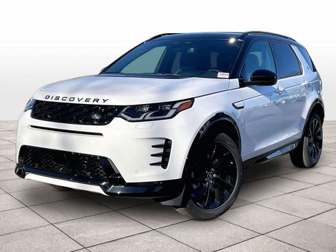 New 2025 Land Rover Discovery Sport Dynamic SE image 1