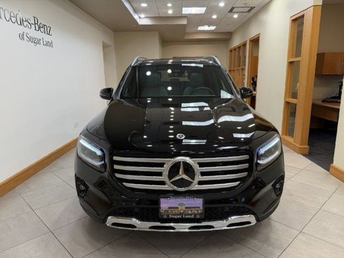Certified 2026 Mercedes-Benz GLB 250 image 2