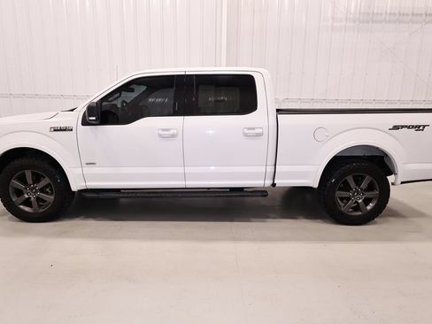 Used 2016 Ford F150 XLT w/ Equipment Group 302A Luxury AWD/4WD image 6