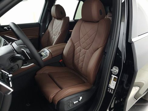 Used 2026 BMW X5 xDrive40i image 13