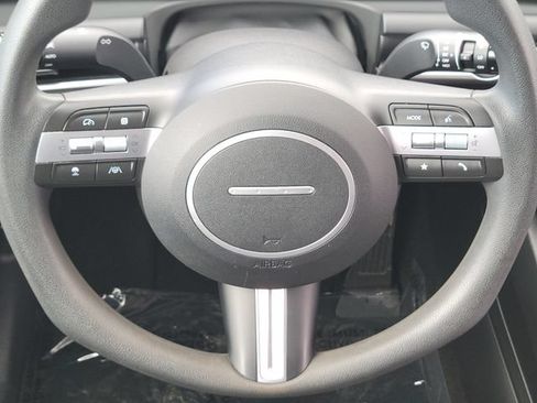 Used 2025 Hyundai Tucson SEL AWD/4WD image 13