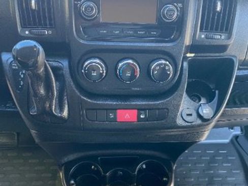 Used 2018 RAM ProMaster 2500 image 21