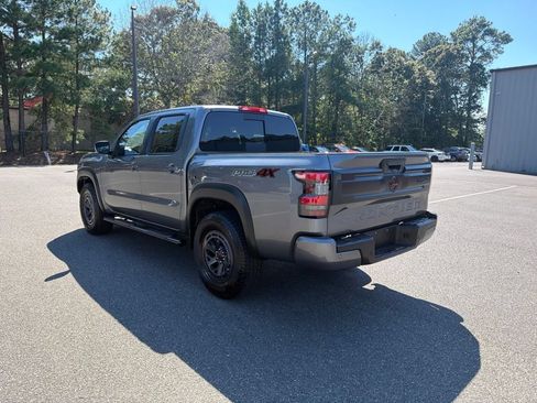Used 2025 Nissan Frontier PRO-4X AWD/4WD image 7