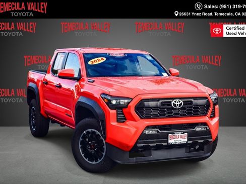Certified 2024 Toyota Tacoma TRD Off-Road image 1