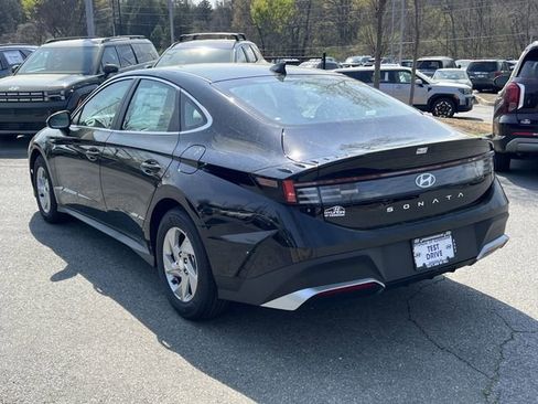 New 2026 Hyundai Sonata SE FWD image 5