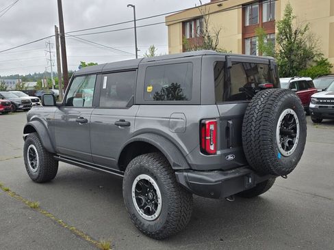 New 2026 Ford Bronco Badlands AWD/4WD image 3
