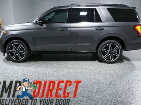 Used 2021 Ford Expedition Limited RWD image 10