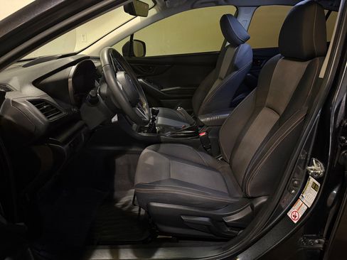 Used 2018 Subaru Crosstrek 2.0i Premium image 11