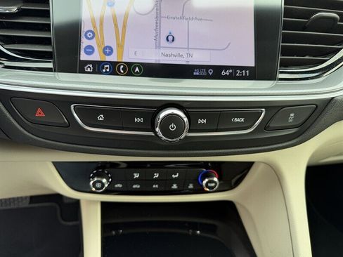 Used 2019 Buick Regal Preferred w/ Sights and Sounds Package image 27