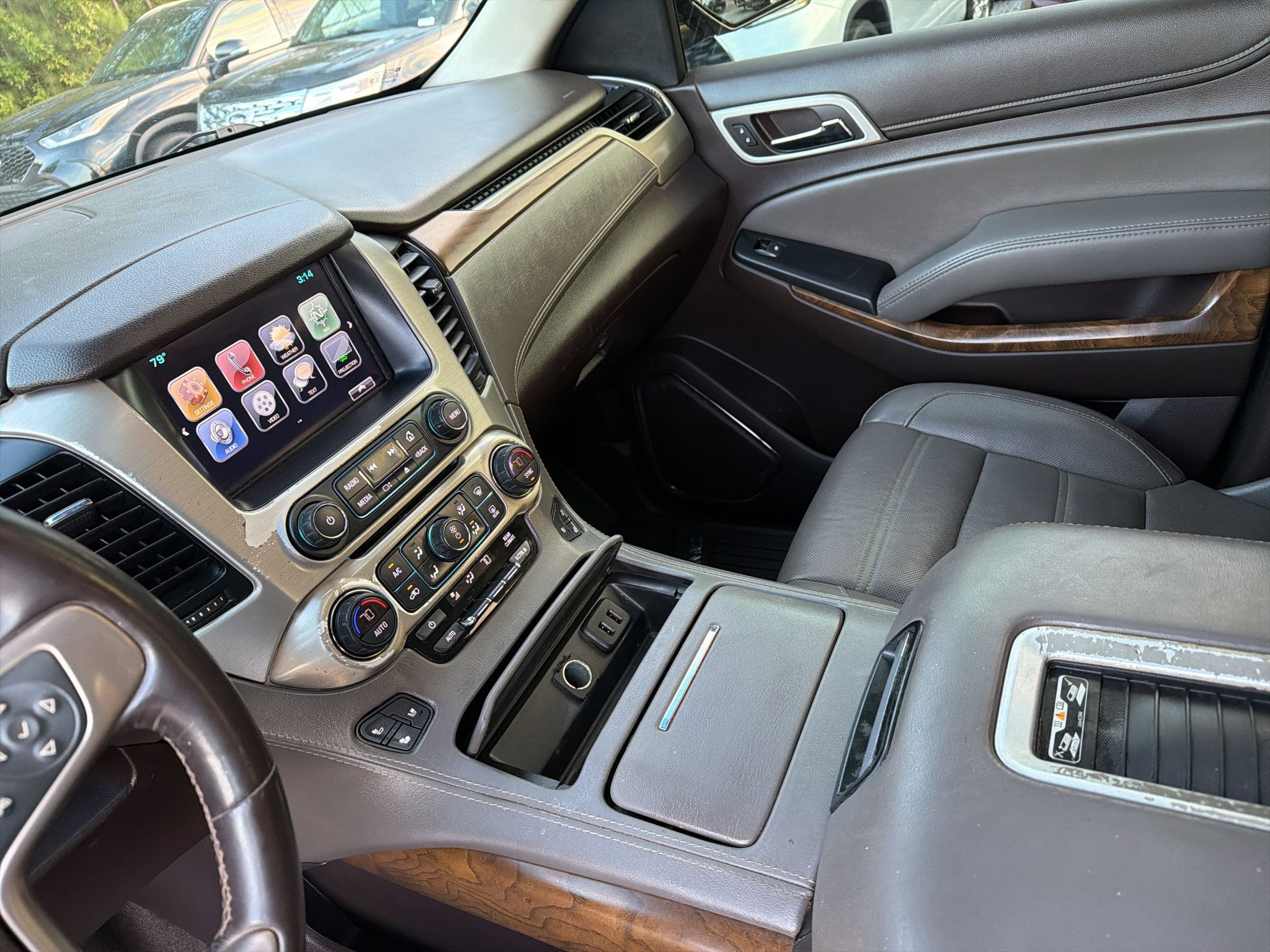 Used 2020 GMC Yukon Denali w/ Denali Ultimate Package AWD/4WD image 19