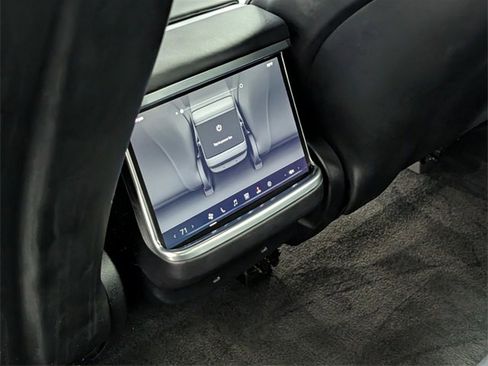 Used 2023 Tesla Model S Standard Range image 13