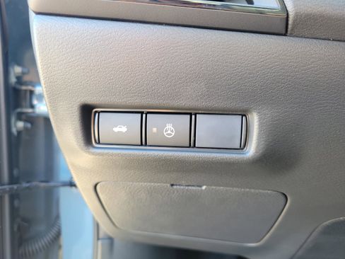 New 2026 Nissan Sentra SV w/ SV Convenience Package FWD image 21