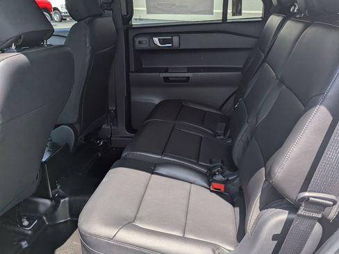 New 2025 Ford Explorer 4WD Police Interceptor image 16