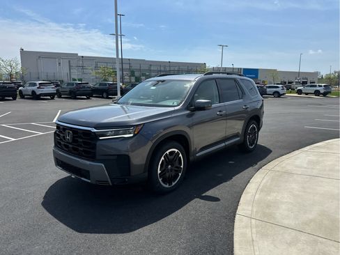 New 2026 Honda Pilot image 4