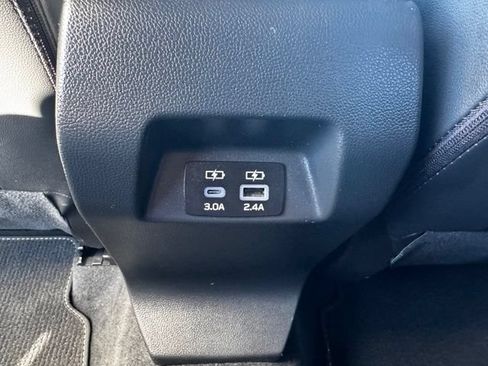 Used 2024 Subaru Crosstrek 2.0i Premium AWD/4WD image 13