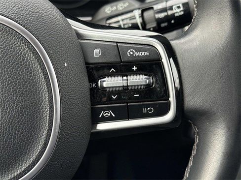Used 2023 Kia Sorento S w/ Panoramic Sunroof Package image 24