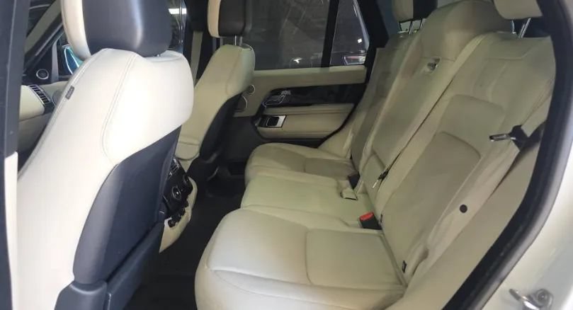 Used 2020 Land Rover Range Rover HSE AWD/4WD image 5