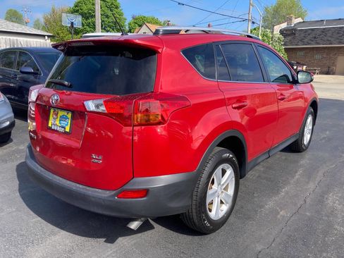Used 2013 Toyota RAV4 XLE AWD/4WD image 5