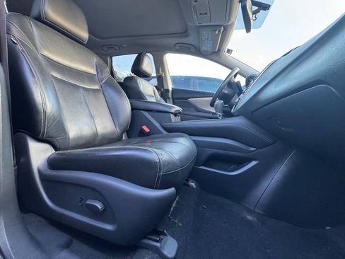 Used 2015 Nissan Murano Platinum w/ Platinum Technology Package FWD image 21