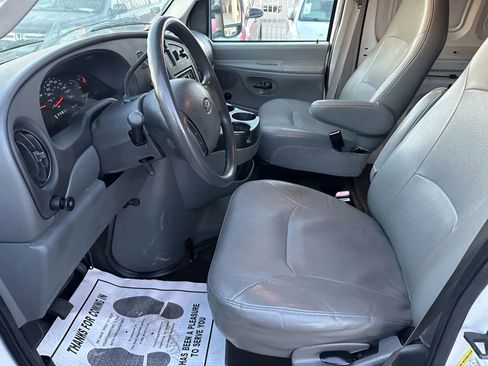 Used 2007 Ford E-350 and Econoline 350 Extended Super Duty image 8