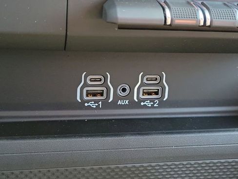 New 2026 RAM 1500 Express AWD/4WD image 23