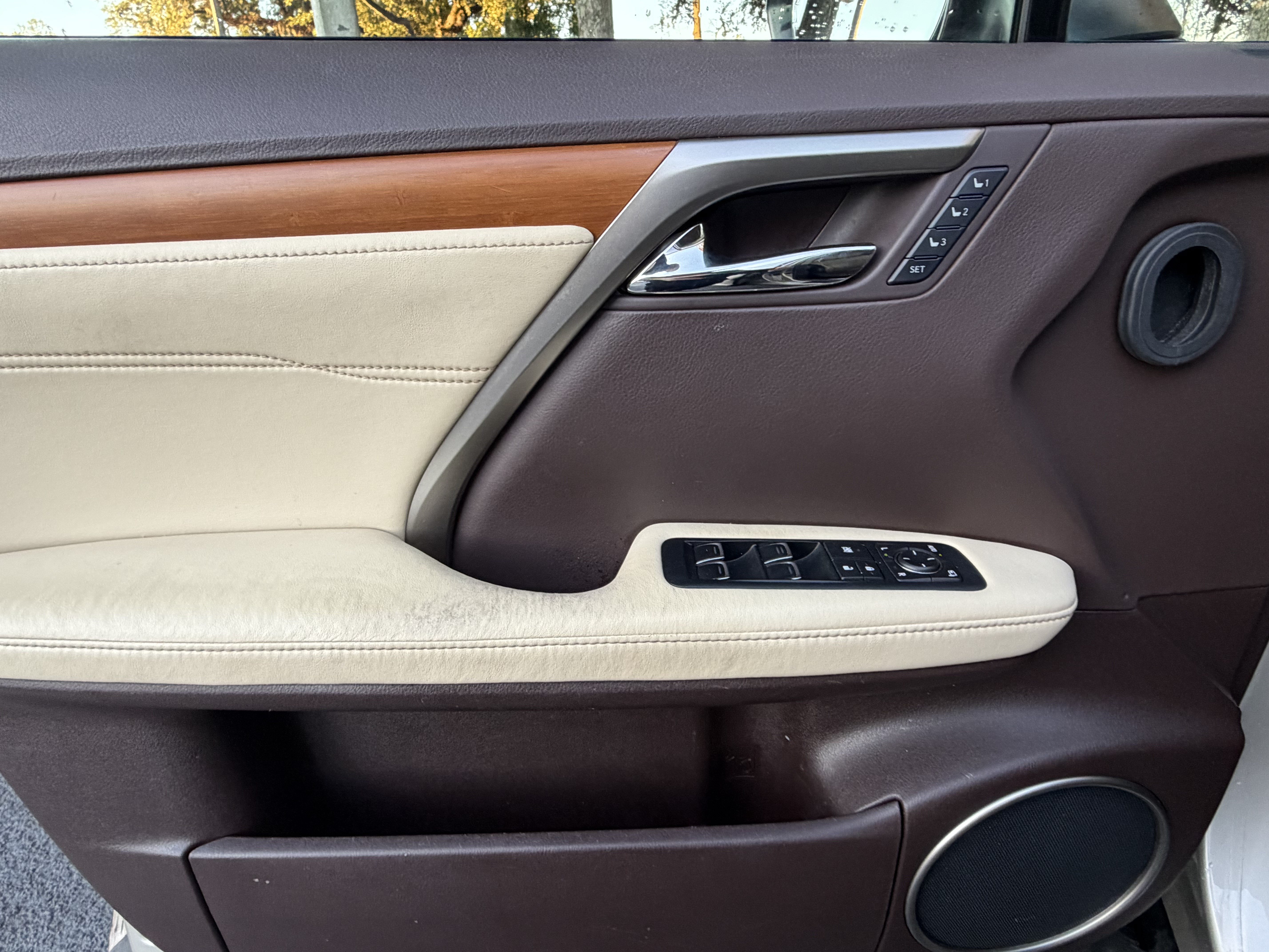 Used 2016 Lexus RX 350 FWD w/ Premium Package image 13