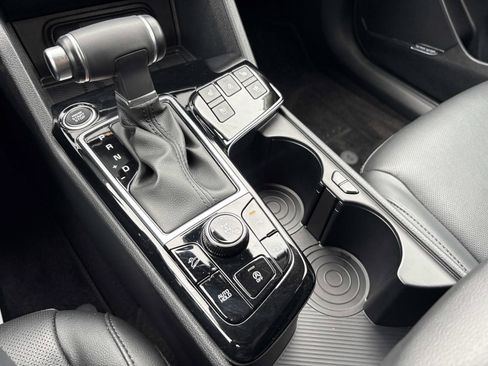 Certified 2024 Kia Sportage SX image 34