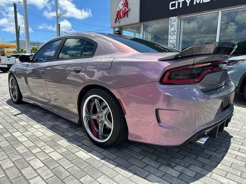 Used 2018 Dodge Charger R/T Scat Pack w/ Dynamics Package RWD image 5