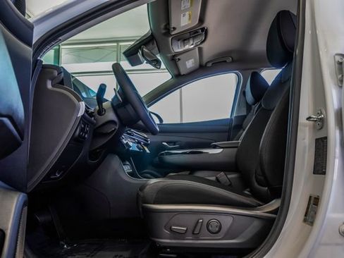 Certified 2025 Hyundai Tucson Blue AWD/4WD image 44