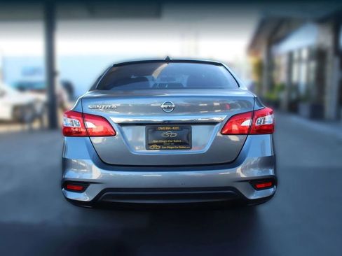 Used 2019 Nissan Sentra S image 4