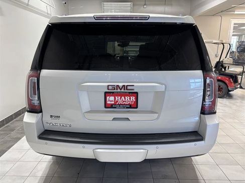 Used 2015 GMC Yukon SLT image 3