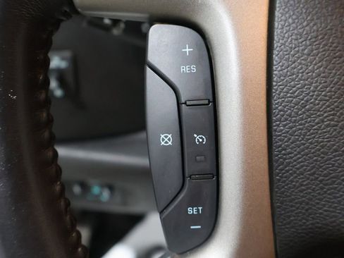 Used 2011 Chevrolet Silverado 2500 LT w/ Interior Plus Package image 28