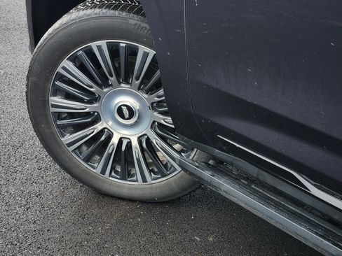 Used 2022 Cadillac Escalade Sport Platinum image 21