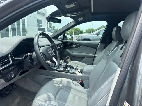 Used 2019 Audi Q7 3.0T Premium Plus AWD/4WD image 5