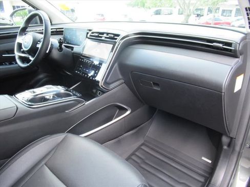 Used 2024 Hyundai Tucson Limited AWD/4WD image 10