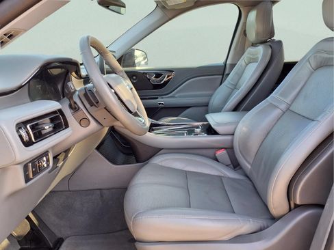 Used 2020 Lincoln Aviator Reserve w/ Elements Package Plus RWD image 10