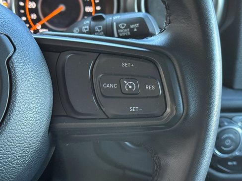 Used 2021 Jeep Wrangler Unlimited Sport image 28