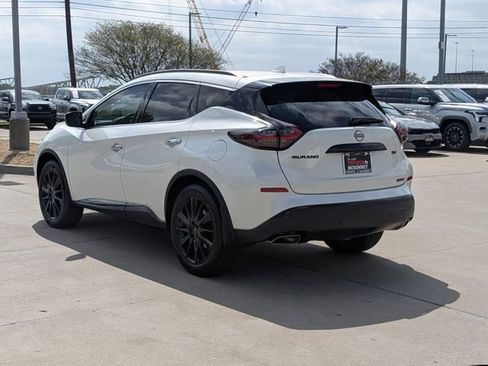 Used 2023 Nissan Murano SV w/ SV Midnight Edition Package FWD image 9