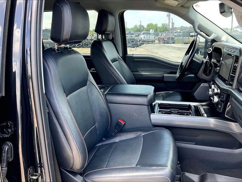 Used 2024 Ford F250 Lariat w/ Lariat Ultimate Package AWD/4WD image 30