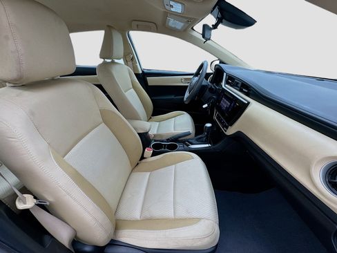 Used 2017 Toyota Corolla LE w/ Carpet Mat Package (TMS) image 18