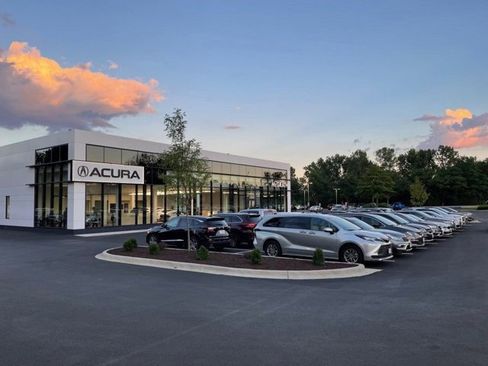 Used 2023 Acura TLX w/ Technology Package image 7