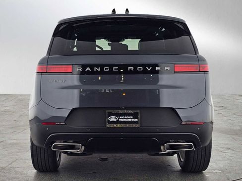 New 2026 Land Rover Range Rover Sport SE image 4