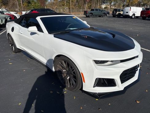 Used 2021 Chevrolet Camaro ZL1 image 7