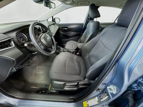 Used 2021 Toyota Corolla LE w/ Carpet Mat Package (TMS) FWD image 14