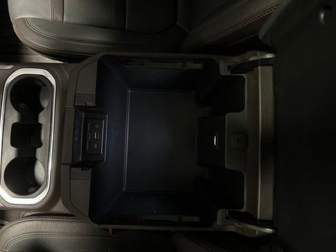 Used 2022 GMC Sierra 2500 Denali image 27