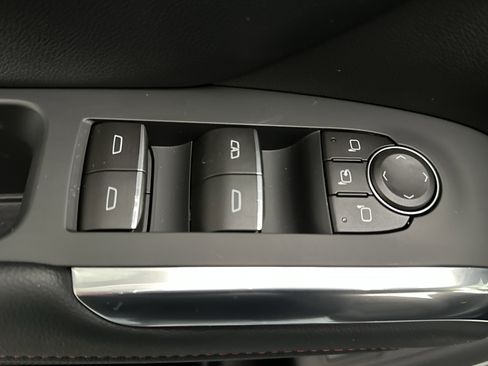 New 2026 Chevrolet Traverse RS image 22