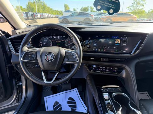 Certified 2022 Buick Envision Avenir w/ Technology Package II AWD/4WD image 20